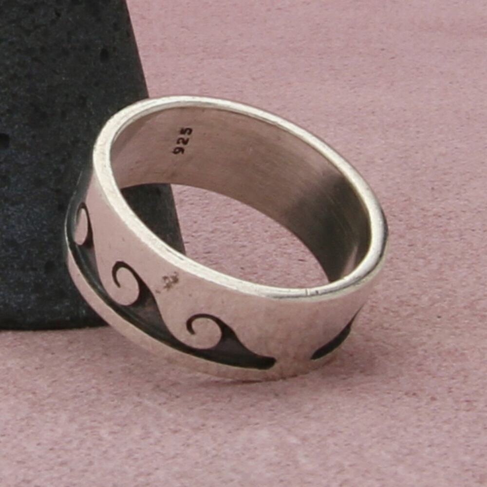 ⚡clearance⚡ sterling silver vintage mens 9mm waves band ring size 11.25 - Picture 3 of 3